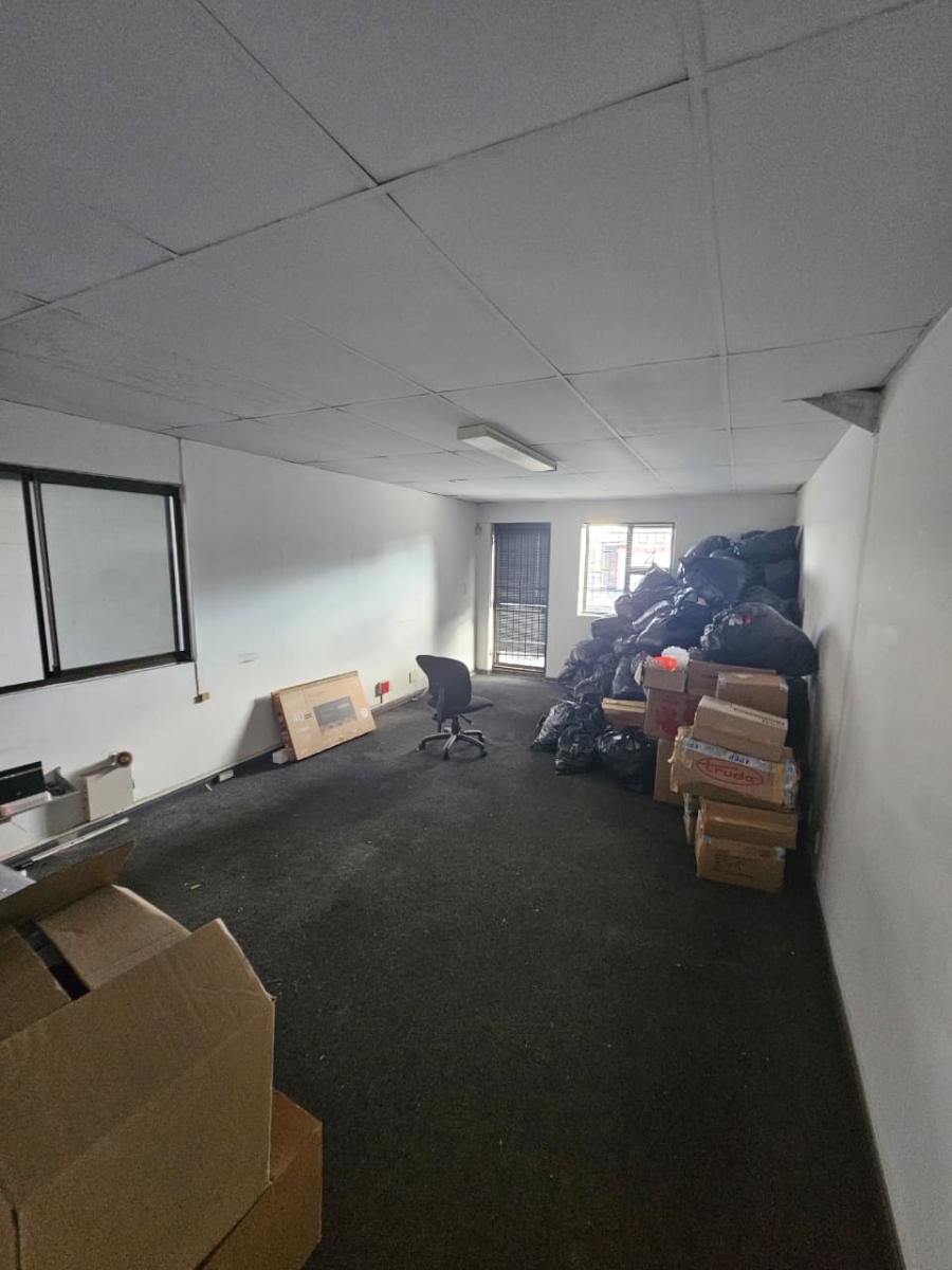 To Let Commercial Property for Rent in Stikland Industrial Western Cape
